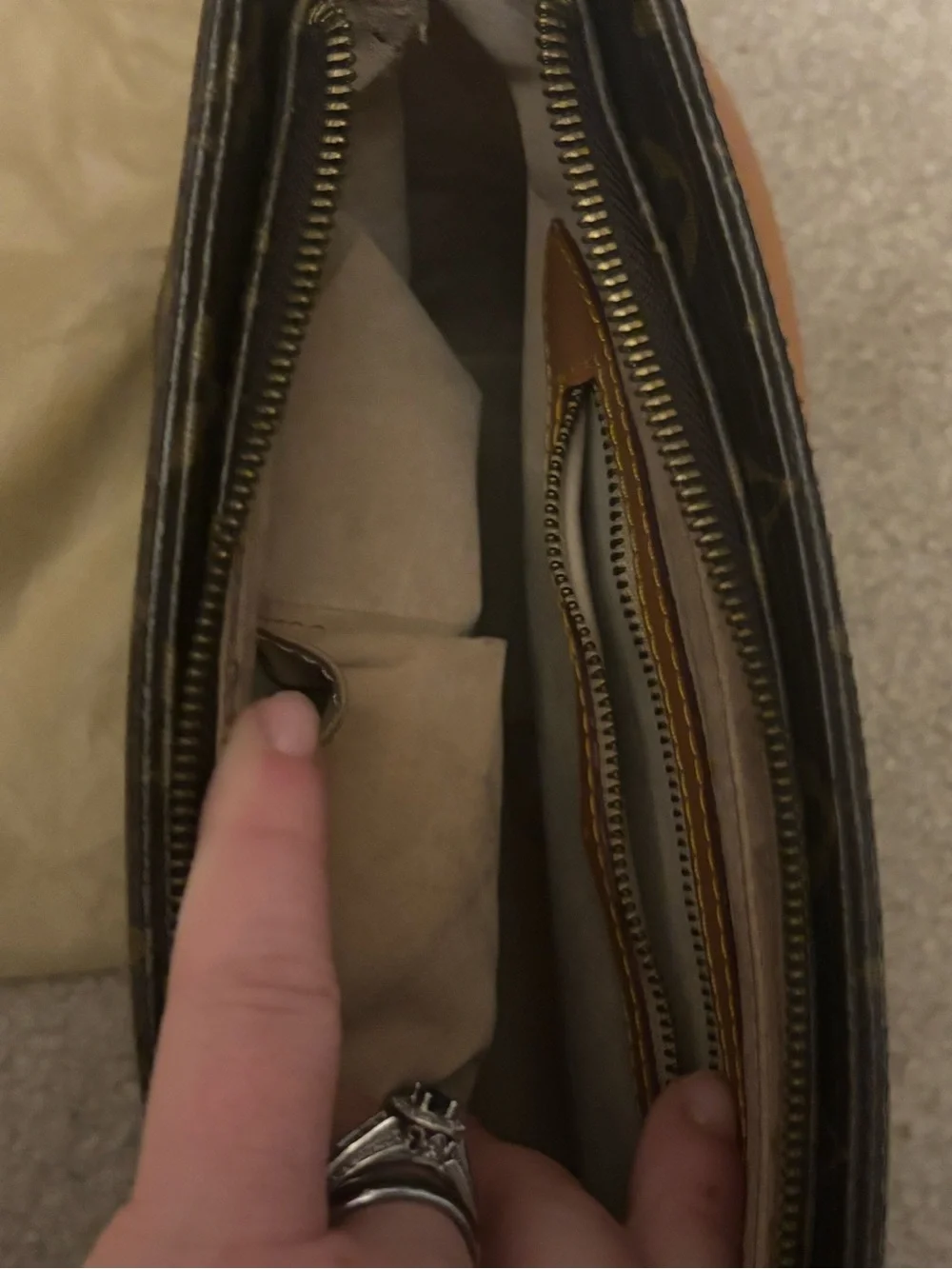 Louis Vuitton Monogram Canvas Shoulder Bag with loop Vachetta Handle